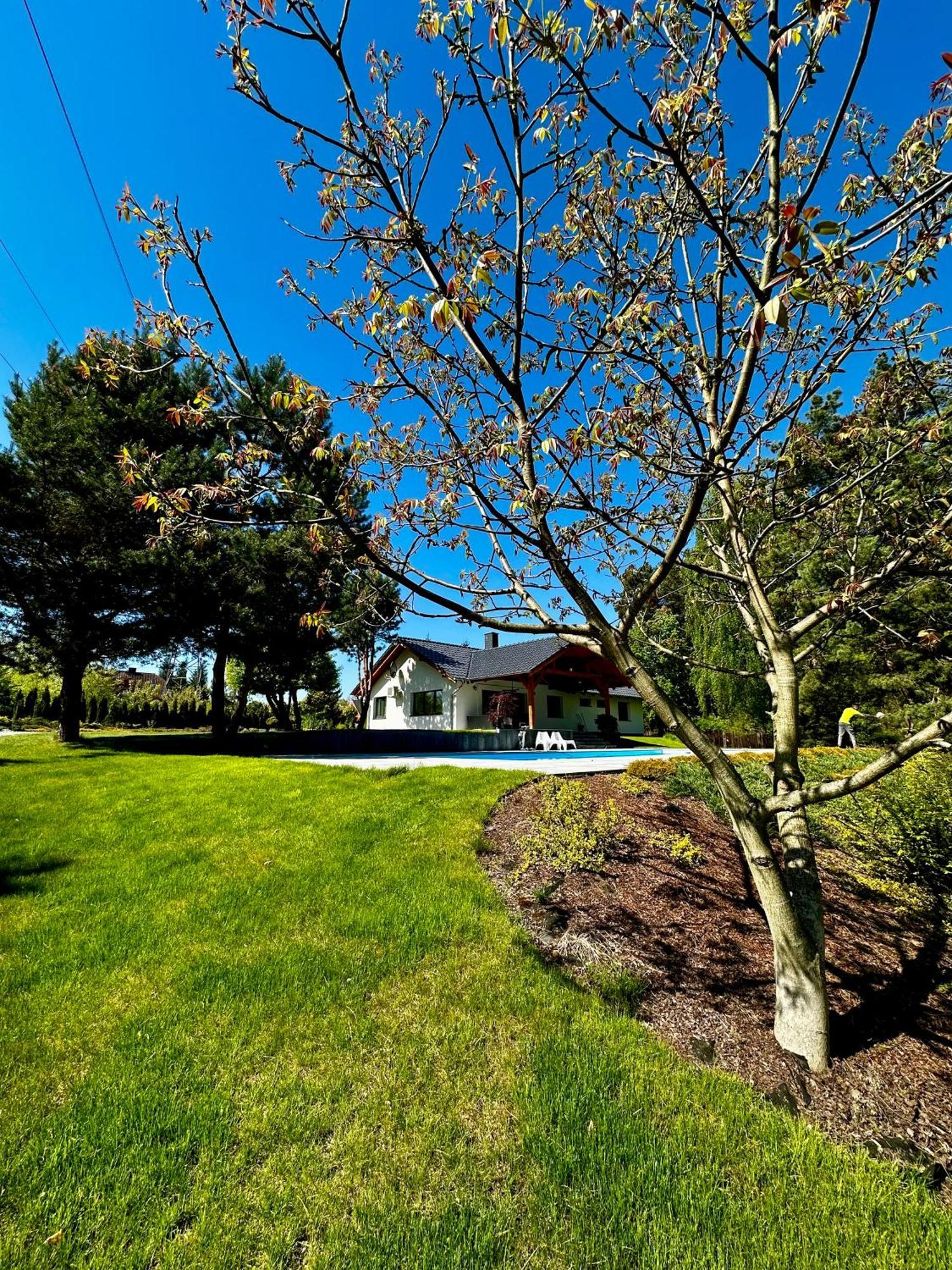 Hotel Muzakowski Leknica Exterior foto